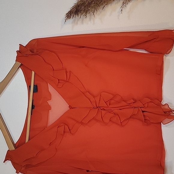 RED Sheer Ruffled collar and sleeve button up 3/4 sleeve. Size M - Picture 2 of 7